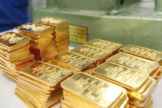 Giá vàng hôm nay 11/10: Tiếp tục điều chỉnh giảm