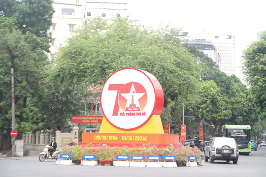 70 năm ngày Giải phóng Thủ đô - Mốc son lịch sử hào hùng