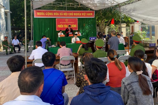 TAND huyện Mường Lát tổ chức phiên tòa xét xử lưu động