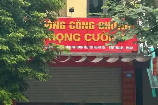 Trưởng Văn phòng Công chứng bị khởi tố