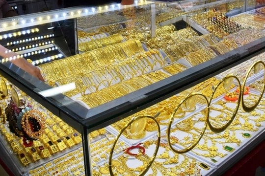 Một tiệm vàng ở Quảng Ngãi bị xử phạt hơn 230 triệu đồng