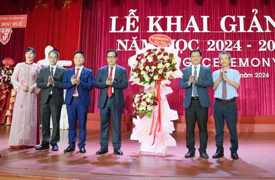 Đại học Huế tổ chức lễ khai giảng năm học mới