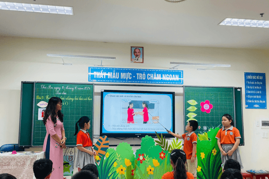 Học sinh quận Ba Đình thích thú với các tiết học chuyên đề