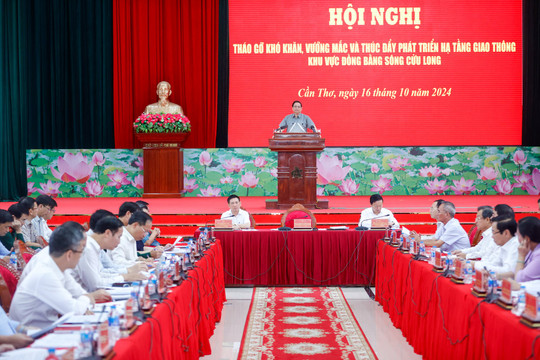 Thủ tướng yêu cầu thúc đẩy hạ tầng Đồng bằng sông Cửu Long