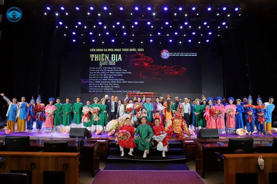 Nhà hát Nghệ thuật truyền thống Cung đình Huế vừa giành 2 Huy chương Bạc