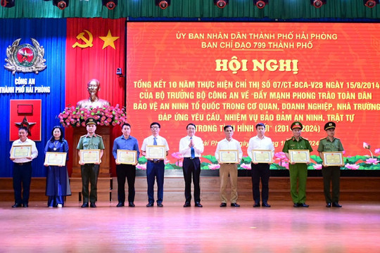 Ban Chỉ đạo 799 TP. Hải Phòng tặng Bằng khen cho 9 tập thể, cá nhân