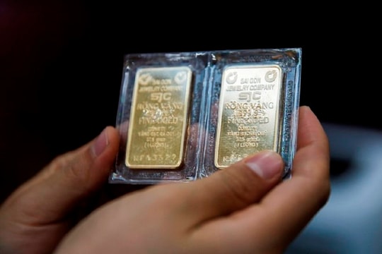 Giá vàng hôm nay 18/10: Giữ ổn định ở mức cao