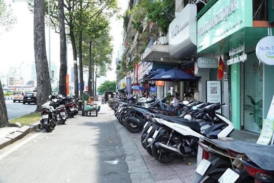 TP.HCM thu gần 5 tỷ đồng từ vỉa hè