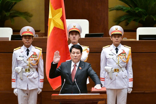 Đại tướng Lương Cường giữ chức Chủ tịch nước