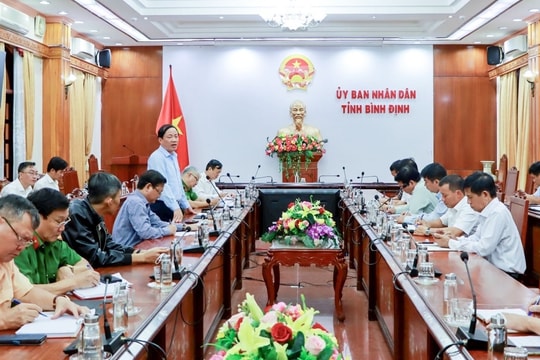 Bình Định: Chủ tịch tỉnh họp chỉ đạo giải quyết vụ xe tải lật đè chết 3 người