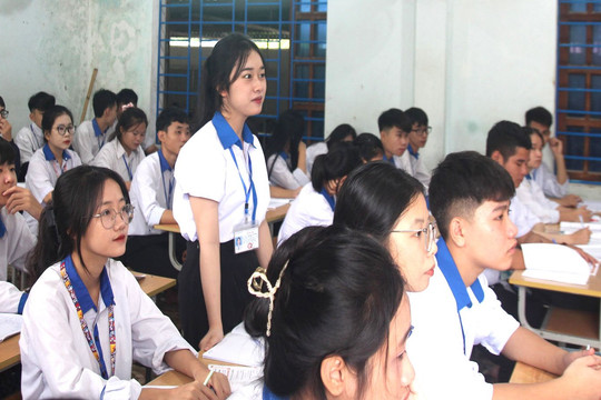 Gặp nữ thủ khoa môn Toán khối GDTX kỳ thi học sinh giỏi tỉnh lớp 12