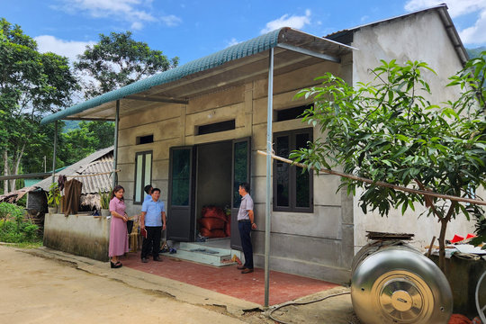 Chung tay vì người nghèo, nhiều căn nhà mới được xây dựng kiên cố
