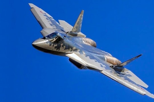 Tiêm kích Su-57 bị nghi ngờ về khả năng tàng hình khi lộ tên lửa bên ngoài