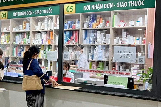 Ngổn ngang nỗi lo quản lý giá thuốc