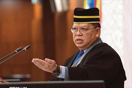 Chủ tịch Hạ viện Malaysia thăm chính thức Việt Nam