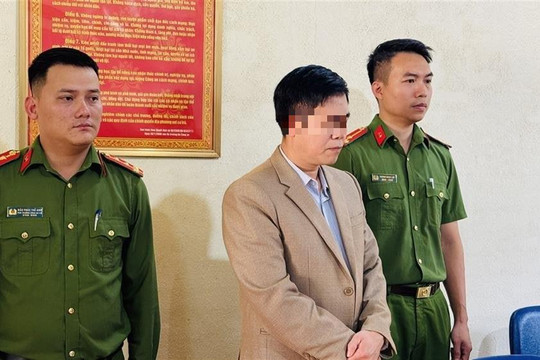 Hiệu trưởng 'rút ruột' kinh phí hỗ trợ học sinh bán trú