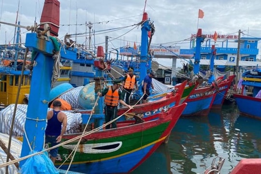 Quảng Bình chủ động ứng phó với bão Trà Mi