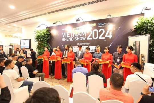 Triển lãm "Vietnam High-end Show 2024" nô nức khách tham quan, "hâm nóng" thị trường nghe nhìn