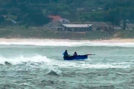 Xử lý nghiêm những ngư dân “chống” lệnh cấm biển trong cơn bão số 6