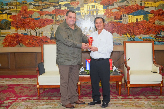 Hội Tiểu nông Cuba thăm, làm việc tại TP. Hải Phòng