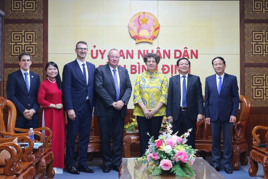 Lãnh đạo tỉnh Bình Định tiếp và làm việc với Đại sứ Cộng hoà Liên bang Đức tại Việt Nam