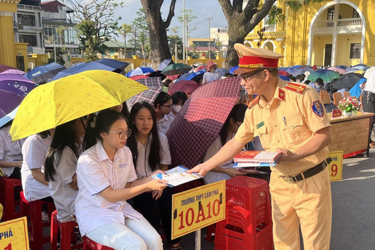 Quảng Ninh nỗ lực giảm thiểu vi phạm giao thông ở lứa tuổi học sinh