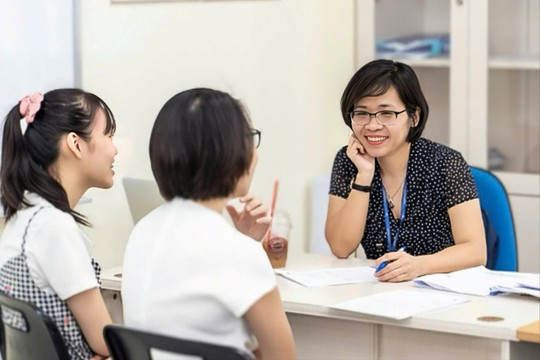 Áp dụng chính sách mới về tiền lương, thăng hạng viên chức