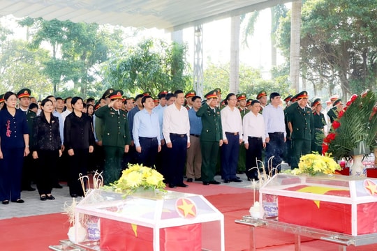 Truy điệu và an táng hài cốt 9 Anh hùng liệt sĩ tại nghĩa trang Vị Xuyên