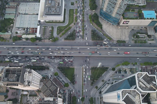 Chỉ thị của Thủ tướng Chính phủ về bảo đảm an toàn giao thông
