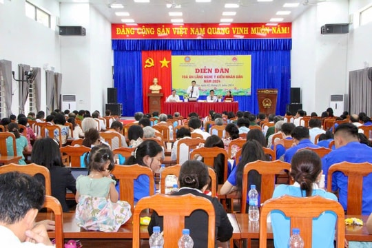 TAND TP. Bến Cát tổ chức diễn đàn “Tòa án lắng nghe ý kiến nhân dân”