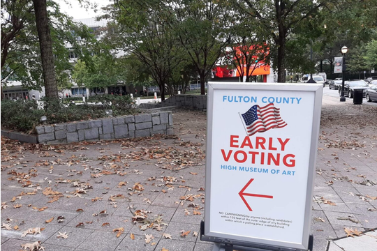 Bầu cử Tổng thống Mỹ: Nhân viên phòng phiếu Georgia bị buộc tội đe dọa đánh bom