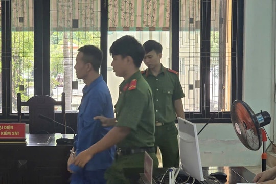 12 năm tù cho tài xế taxi đâm đồng nghiệp vì mâu thuẫn đậu đỗ xe