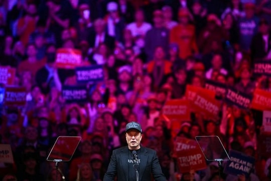 Tỷ phú đứng sau “chiến thắng vang dội” của ông Donald Trump
