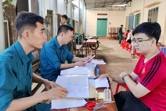 Phạt 35 triệu đồng nếu không chấp hành lệnh gọi kiểm tra, khám sức khỏe nghĩa vụ quân sự?