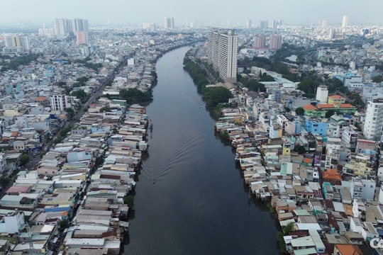 Sắp hết cảnh lụp xụp, tạm bợ ở kênh Đôi TP.HCM