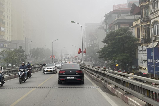 Thời tiết ngày 9/11/2024: Hà Nội sáng sớm có sương mù, ngày nắng