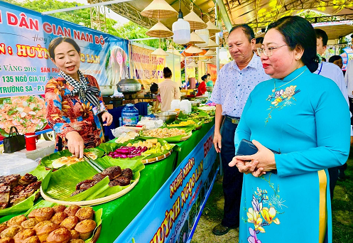 Khai mạc Liên hoan Ẩm thực đường phố “Hương vị Sóc Trăng” lần thứ VI, năm 2024