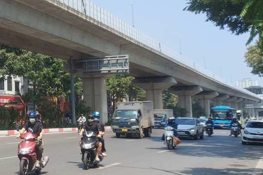 Thời tiết ngày 10/11/2024: Hà Nội sáng sớm có sương mù, trời nắng