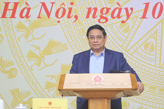 Thủ tướng: Nâng mức hỗ trợ, tạo phong trào, ngày hội xóa nhà tạm, nhà dột nát trên cả nước