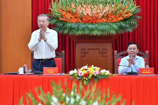 Tổng Bí thư Tô Lâm chủ trì buổi làm việc Tiểu ban Văn kiện Đại hội XIV của Đảng