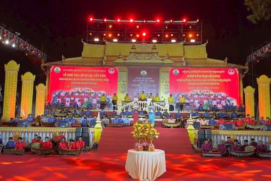 Trình diễn nhạc Ngũ âm của người Khmer tỉnh Sóc Trăng có quy mô lớn nhất Việt Nam