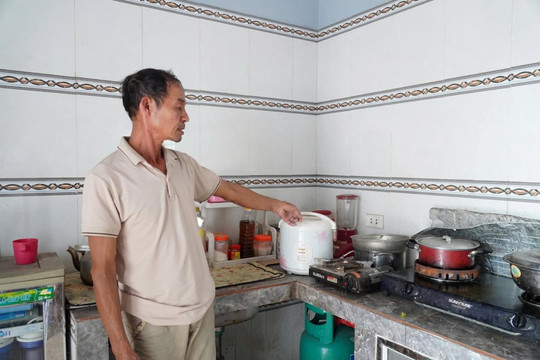 Thanh Hóa: Người dân kêu khổ vì điện yếu