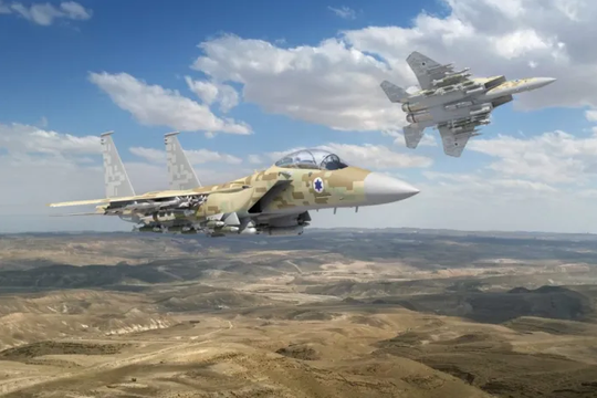 Vì sao Israel tiếp tục đặt cược vào tiêm kích F-15 dù đã trên 50 năm tuổi?