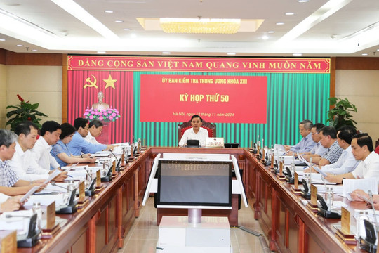 Xem xét, thi hành kỷ luật nguyên Bộ trưởng Bộ Giao thông vận tải Nguyễn Văn Thể