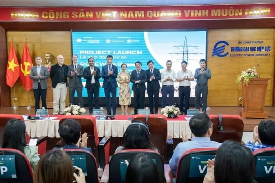 Trường Đại học Điện lực: Tiên phong nguồn nhân lực điện gió