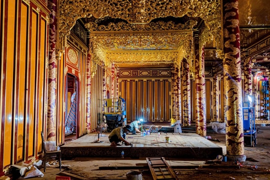 Điện Thái Hòa rực rỡ 'vàng son' đang dần hoàn thiện