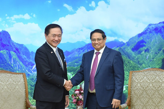 Thủ tướng Phạm Minh Chính tiếp Thống đốc tỉnh Kanagawa (Nhật Bản)