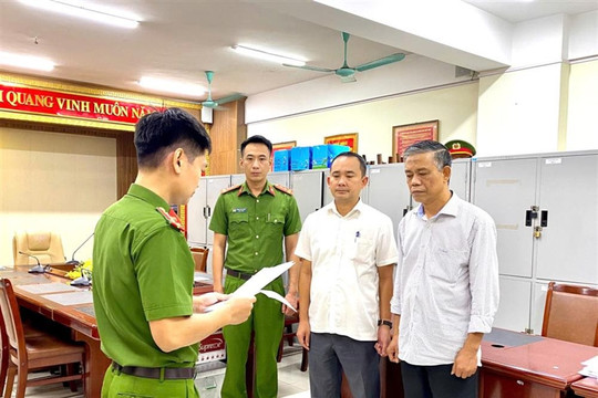 Giám đốc và nguyên Giám đốc Trung tâm quan trắc Quảng Ninh bị bắt
