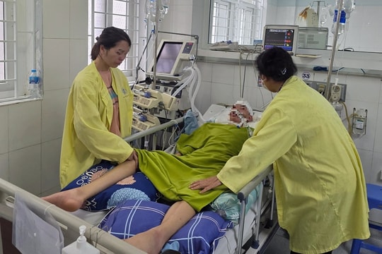 Hoãn xử vụ nam sinh lớp 8 bị thương tích, làm chết não