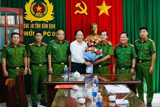 Sự hy sinh thầm lặng của chiến sĩ áo xanh - Kỳ cuối: Thầm lặng hiến dâng 'giọt mồ hôi và dòng máu anh hùng'